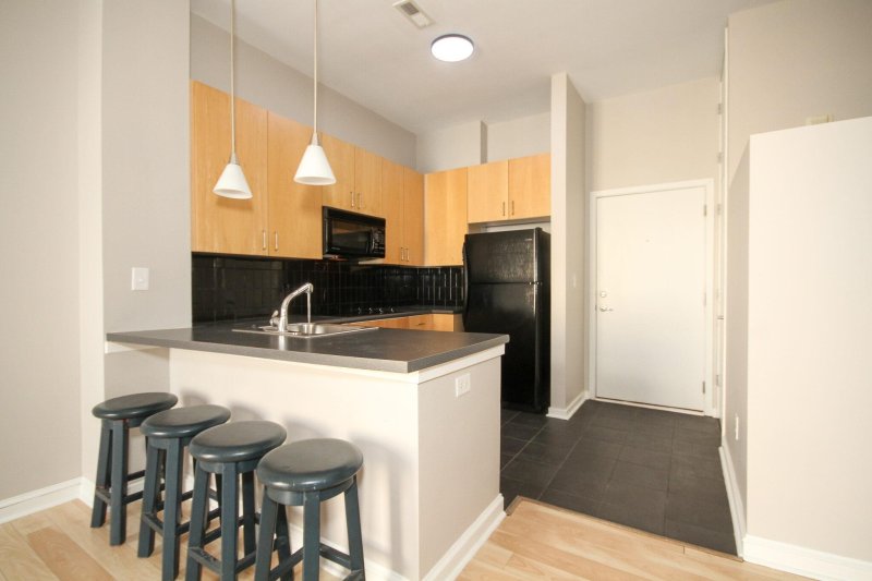 Property image 5 at 2125 Southend Drive, Charlotte, NC 28203