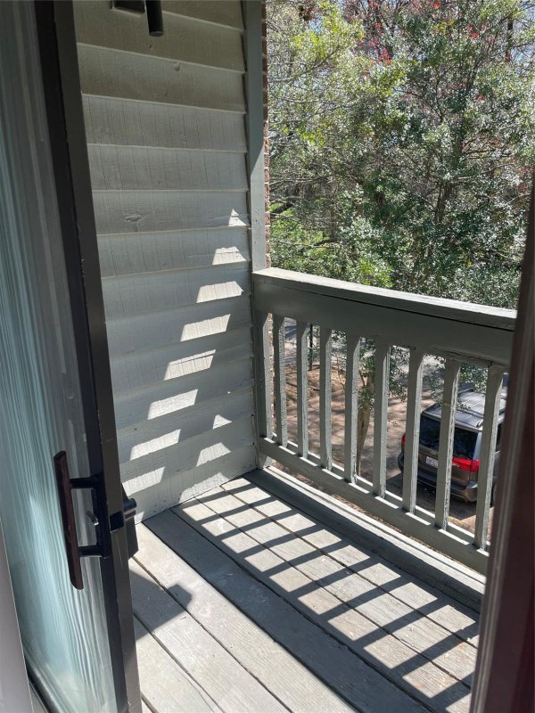 Property image 3 at 5020 Sardis Road, Charlotte, NC 28270