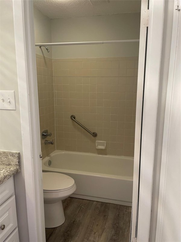 Property image 4 at 5020 Sardis Road, Charlotte, NC 28270