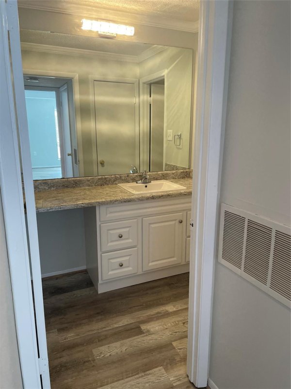 Property image 5 at 5020 Sardis Road, Charlotte, NC 28270