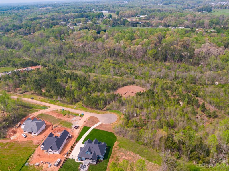 Property image 3 at 133 Addison Emory Lane, Mooresville, NC 28115