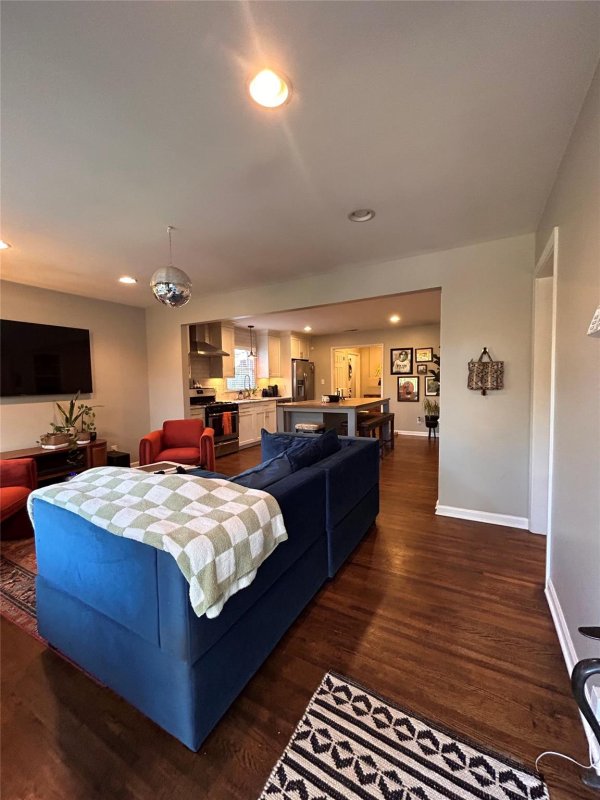 Property image 3 at 2716 Shamrock Drive, Charlotte, NC 28205