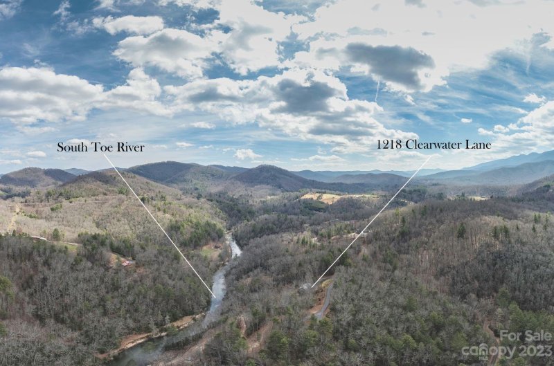 Property image 3 at 1218 Clearwater Lane, Burnsville, NC 28714