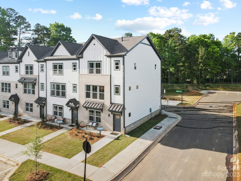 Property image 4 at 15020 Bayou Drive, Charlotte, NC 28277