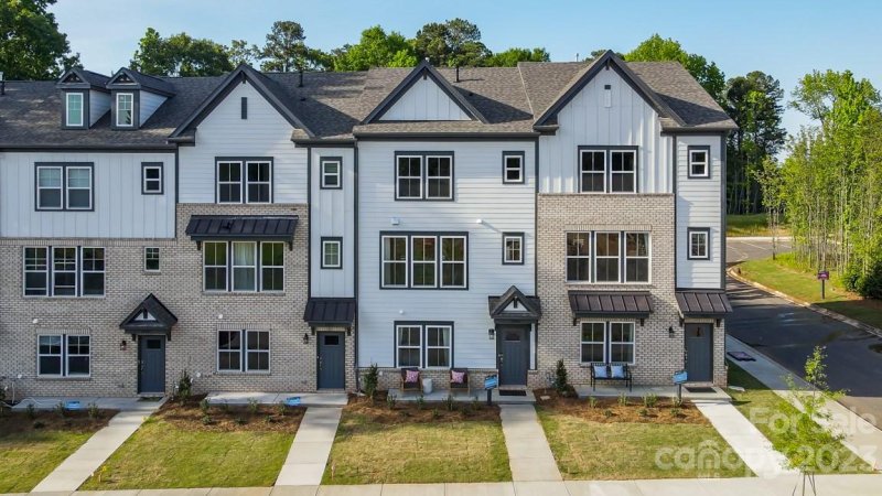 Property image 5 at 15016 Bayou Drive, Charlotte, NC 28277