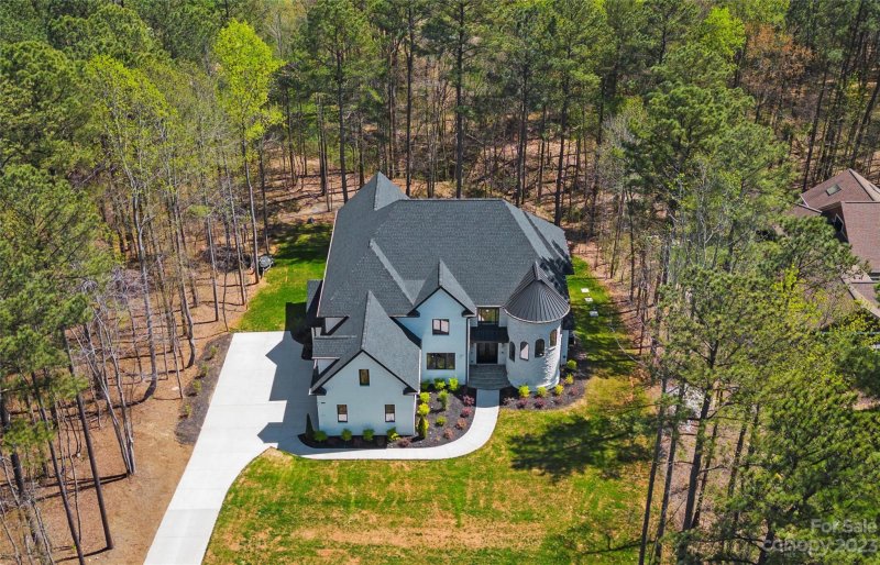 Property image 3 at 937 Fern Hill Road, Mooresville, NC 28117