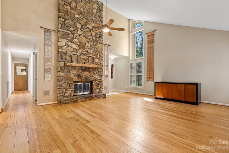 Property image 3 at 208 Woodland Court, Black Mountain, NC 28711