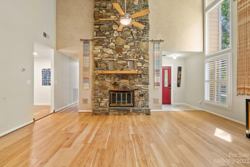 Property image 4 at 208 Woodland Court, Black Mountain, NC 28711