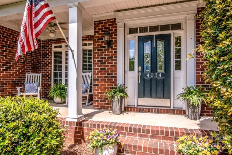 Property image 4 at 4034 Belle Meade Circle, Belmont, NC 28012