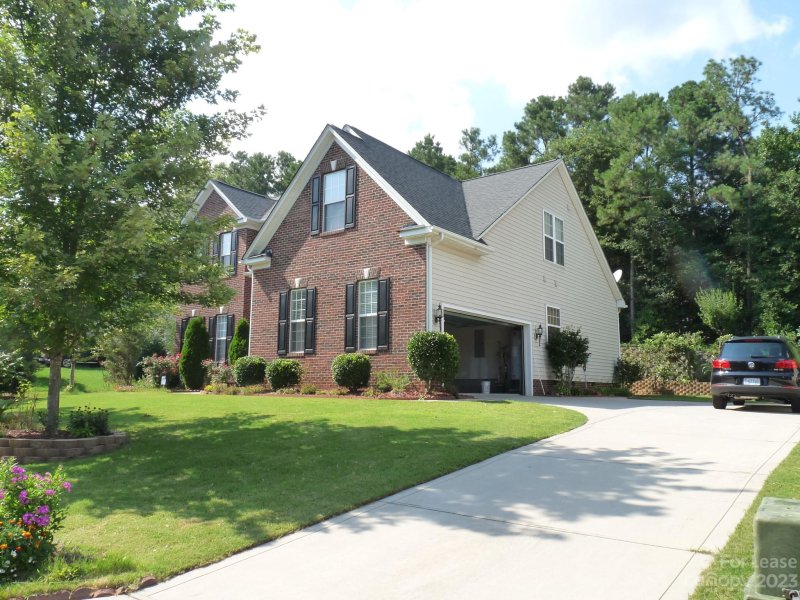 Property image 3 at 1043 Sharon Lee Avenue, Fort Mill, SC 29708