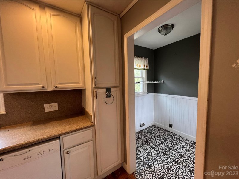 Property image 4 at 908 Canterbury Court, Gastonia, NC 28052