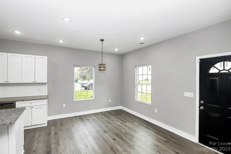 Property image 5 at 631 Stillgreen Lane, Charlotte, NC 28214