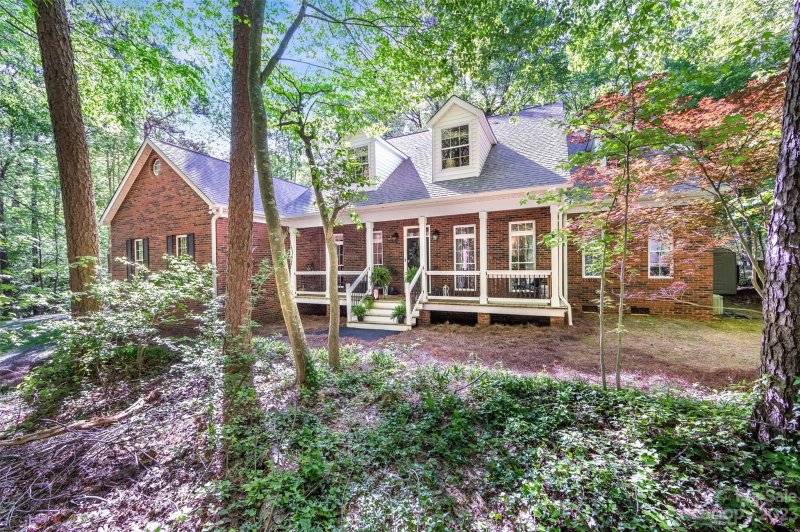 8314 Rittenhouse Circle