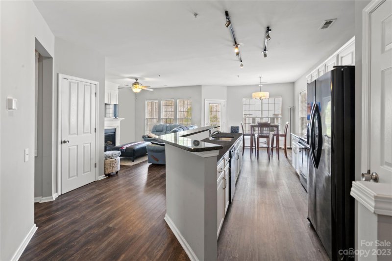 Property image 3 at 3264 Margellina Drive, Charlotte, NC 28210