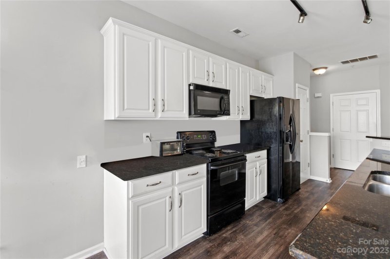 Property image 4 at 3264 Margellina Drive, Charlotte, NC 28210