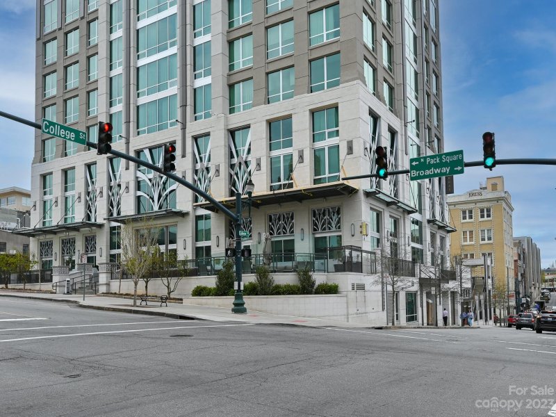 Property image 2 at 7 Patton Avenue, Asheville, NC 28801