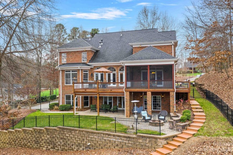 Property image 3 at 170 Normandy Road, Mooresville, NC 28117