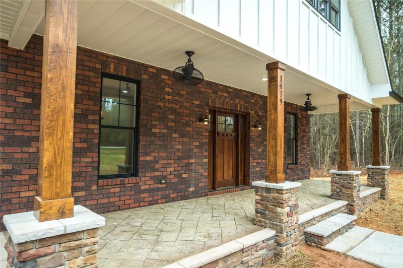 Property image 4 at 1419 Sunset Pointe Drive, Salisbury, NC 28146