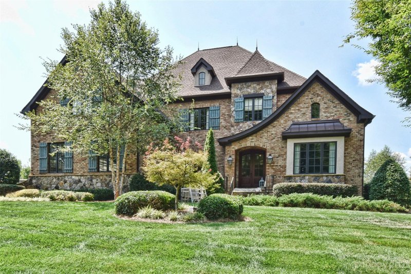 Property image 4 at 5157 Longbrooke Court, Fort Mill, SC 29707