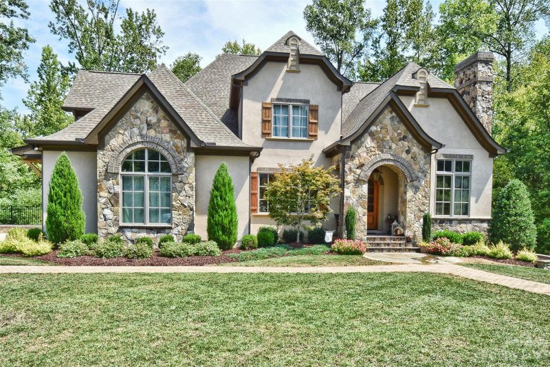 Property image 5 at 5157 Longbrooke Court, Fort Mill, SC 29707