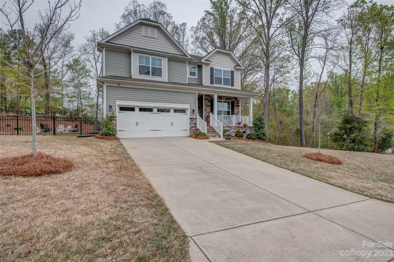 Property image 3 at 4667 Summerside Drive, Clover, SC 29710