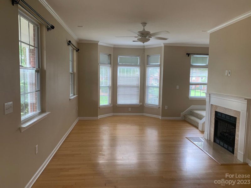 Property image 4 at 905 Central Park Circle, Davidson, NC 28036