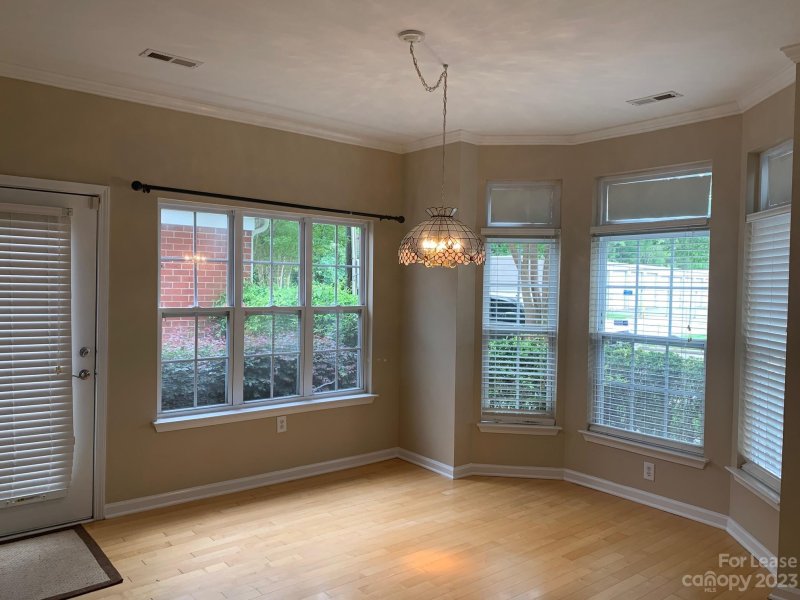 Property image 5 at 905 Central Park Circle, Davidson, NC 28036