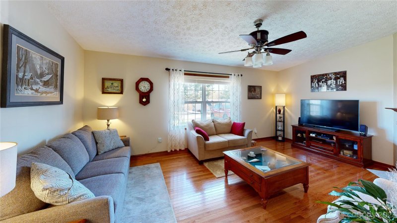 Property image 2 at 9 Pottery Terrace Trail, Flat Rock, NC 28731