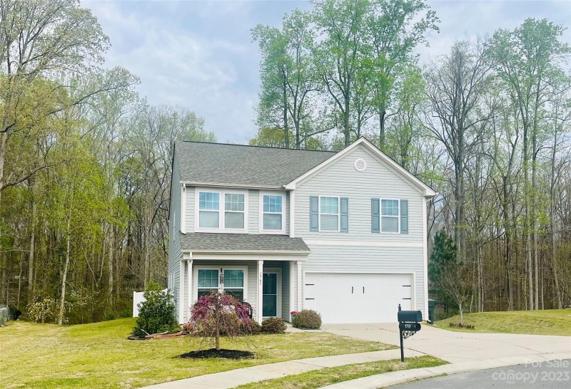 1761 Leeview Lane