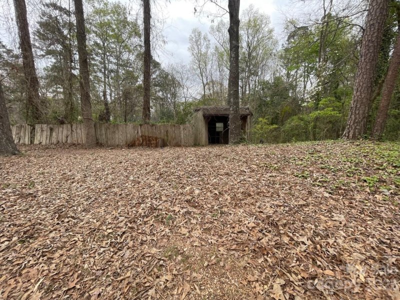 Property image 4 at 1010 Old Thompson Avenue, Lancaster, SC 29720