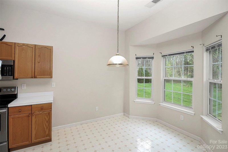 Property image 4 at 147 Gabriel Drive, Mooresville, NC 28115