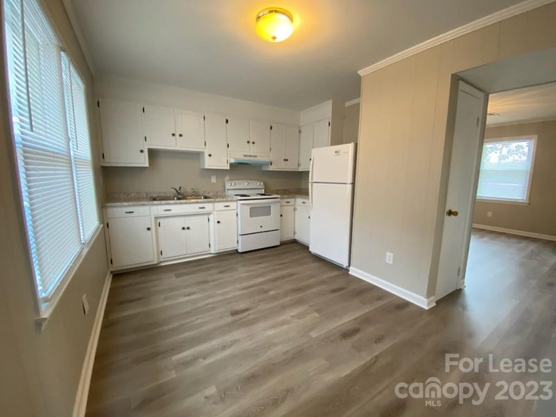 Property image 3 at 1103 E Gaston Street, Lincolnton, NC 28092