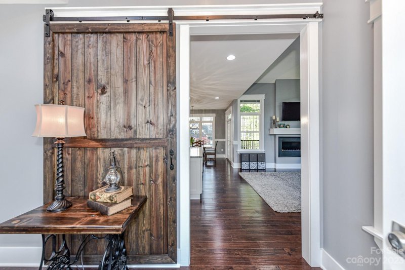 Property image 2 at 152 Misty Cove Lane, Mooresville, NC 28117