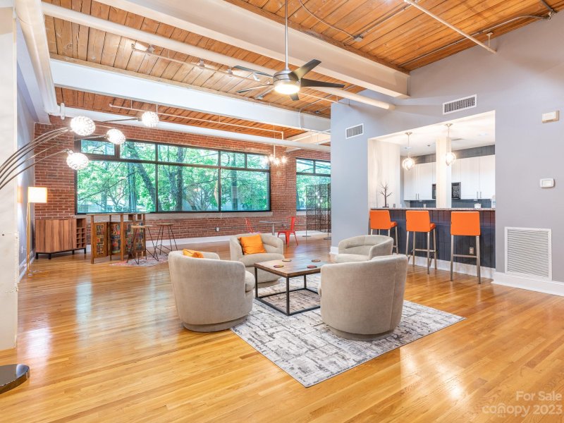 Property image 5 at 310 Arlington Avenue, Charlotte, NC 28203