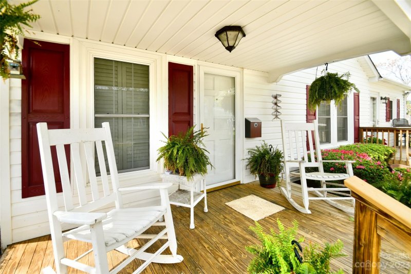 Property image 3 at 804 Maplewood Street, Kannapolis, NC 28081