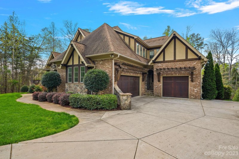 Property image 2 at 203 Woodswail Court, Waxhaw, NC 28173