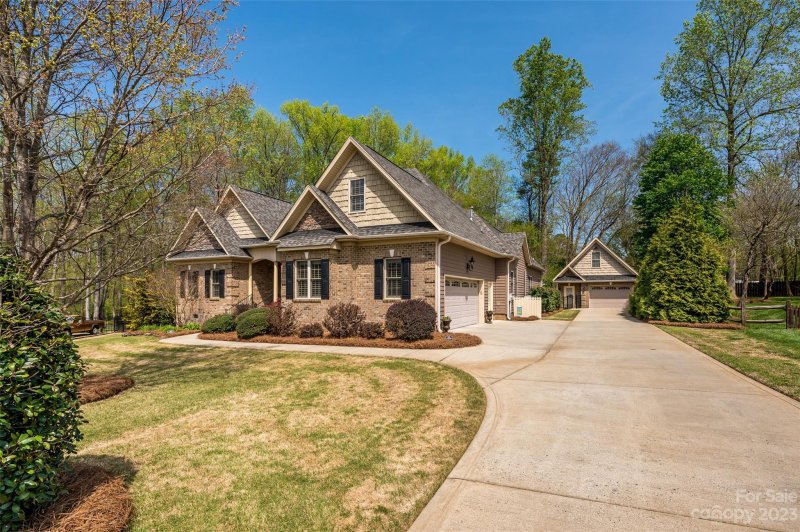 Property image 3 at 133 Moses Rhyne Drive, Mount Holly, NC 28120