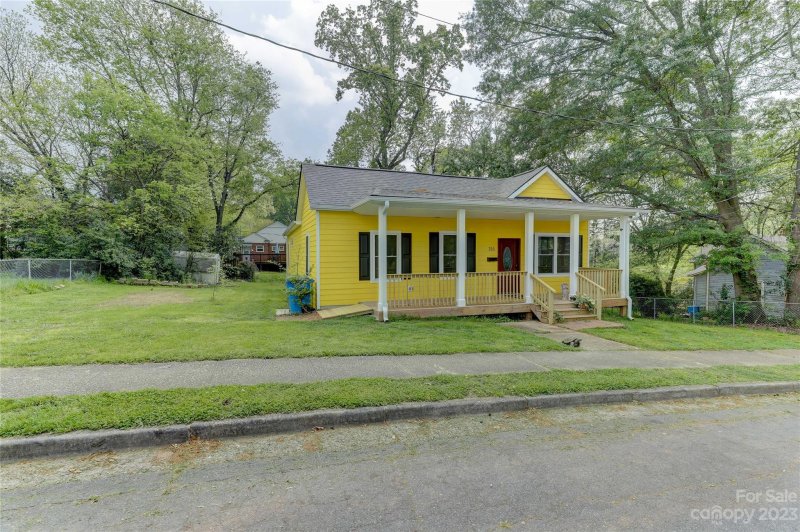 Property image 2 at 211 Lee Street, Fort Mill, SC 29715