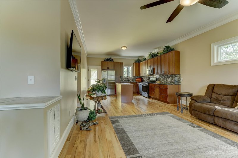 Property image 5 at 211 Lee Street, Fort Mill, SC 29715