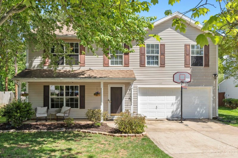 10518 Wilson Glen Drive