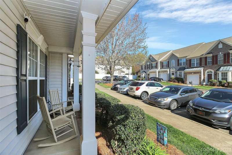 Property image 3 at 122 Kallie Loop, Mooresville, NC 28117