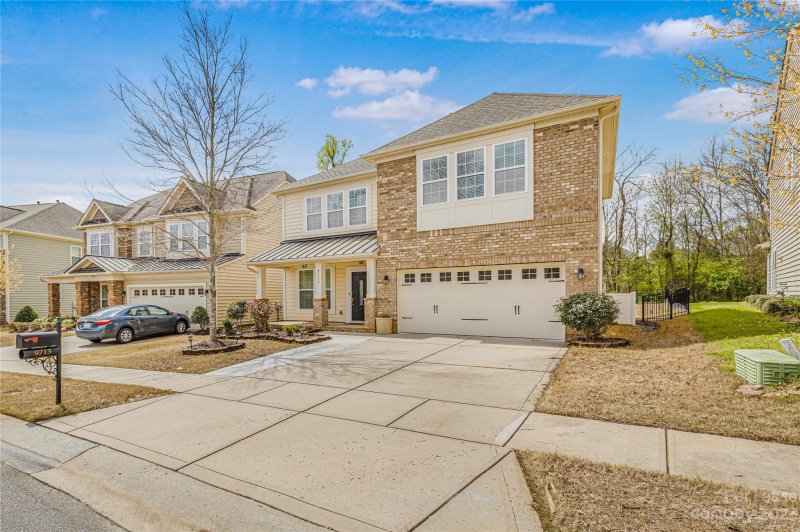 Property image 2 at 9713 Ridgeforest Drive, Charlotte, NC 28277