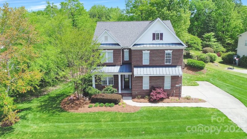 Property image 2 at 4109 Belle Meade Circle, Belmont, NC 28012