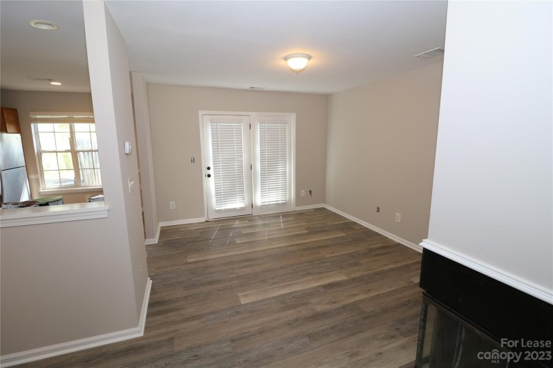 Property image 3 at 5878 Prescott Court, Charlotte, NC 28269