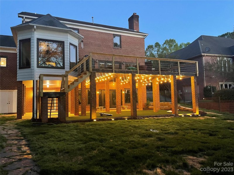 137 49th Avenue Place