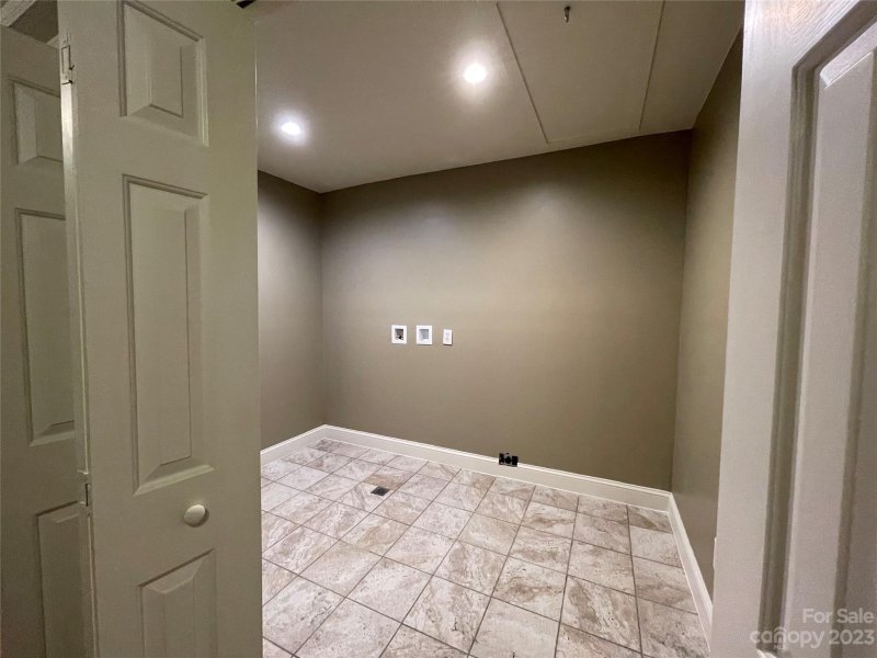 Property image 4 at 137 49th Avenue Place, Hickory, NC 28601