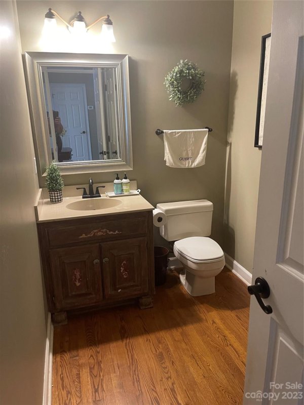 Property image 5 at 137 49th Avenue Place, Hickory, NC 28601