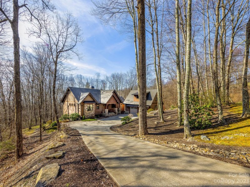 Property image 2 at 258 Autumn Sky Drive, Hendersonville, NC 28792