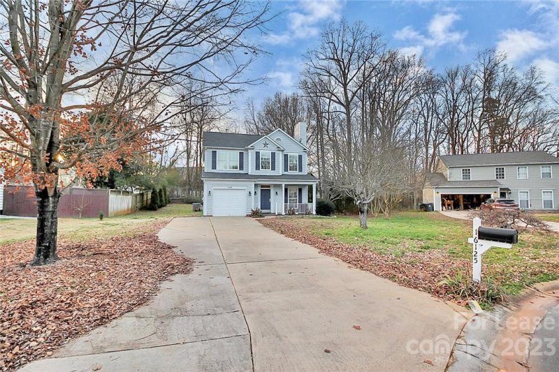 Property image 5 at 16125 Farmall Drive, Huntersville, NC 28078