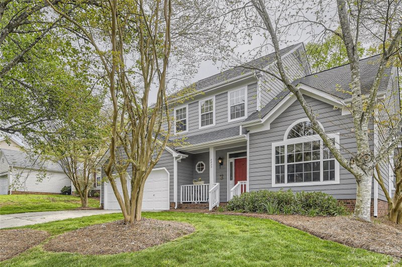 Property image 2 at 8823 Clifton Meadow Drive, Matthews, NC 28105